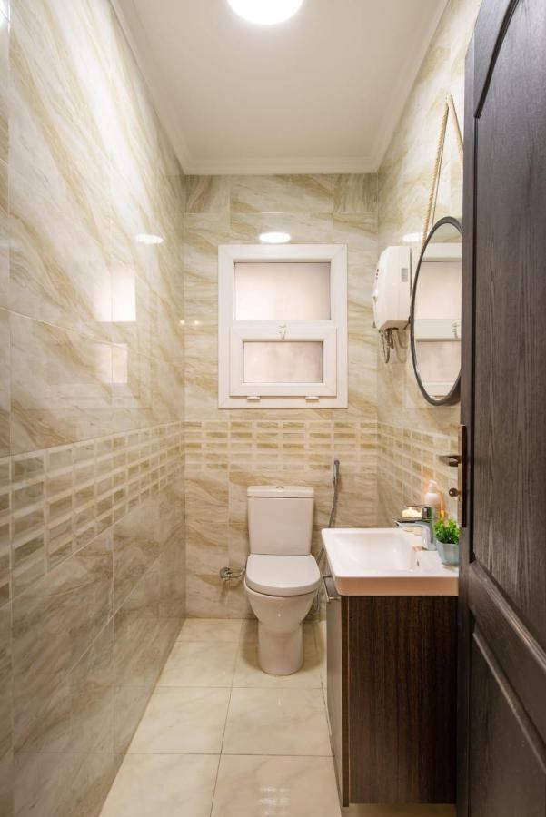 The 2Bdr Compelling Condo 5 Min To Cai Airport カイロ エクステリア 写真