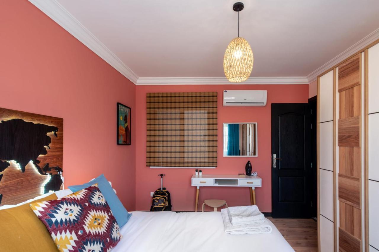 The 2Bdr Compelling Condo 5 Min To Cai Airport カイロ エクステリア 写真
