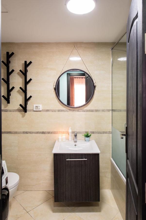 The 2Bdr Compelling Condo 5 Min To Cai Airport カイロ エクステリア 写真